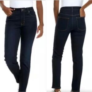 EUC Crown & Ivy Straight Leg Jeans Size 16R